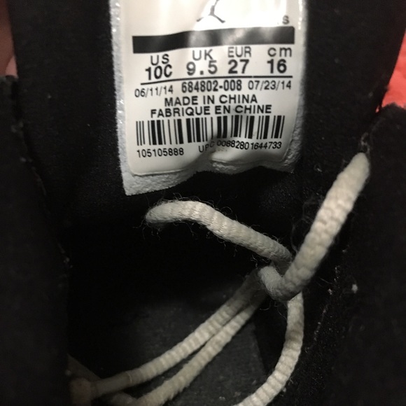 Air Jordan girls sneaker - Picture 7 of 8